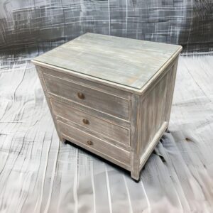 Velador rústico gris decapado 3 cajones