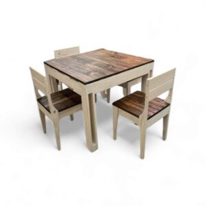 Mesa de comedor modelo pallet con 4 sillas