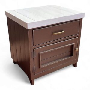 Velador rustico en madera natural cubierta blanco decapado