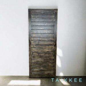 Puerta Rústica de Madera color gris decapado – Estilo Granero Personalizable